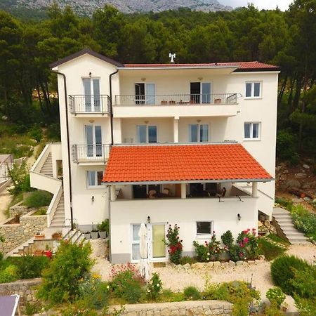 Apartments Katara Брела Экстерьер фото