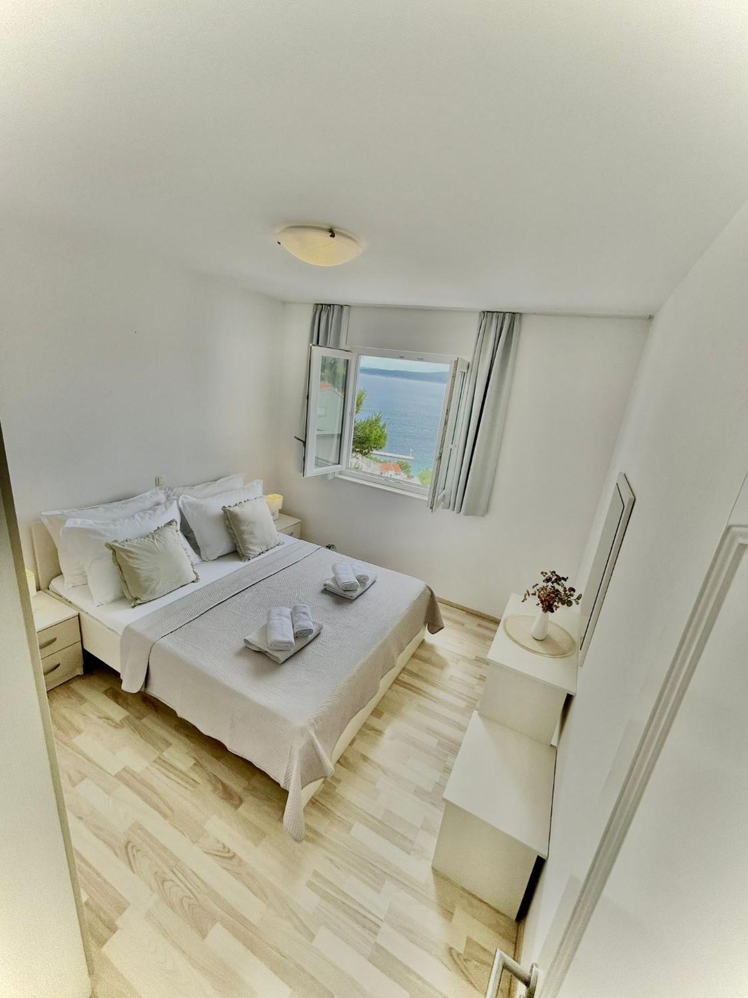 Apartments Katara Брела Экстерьер фото